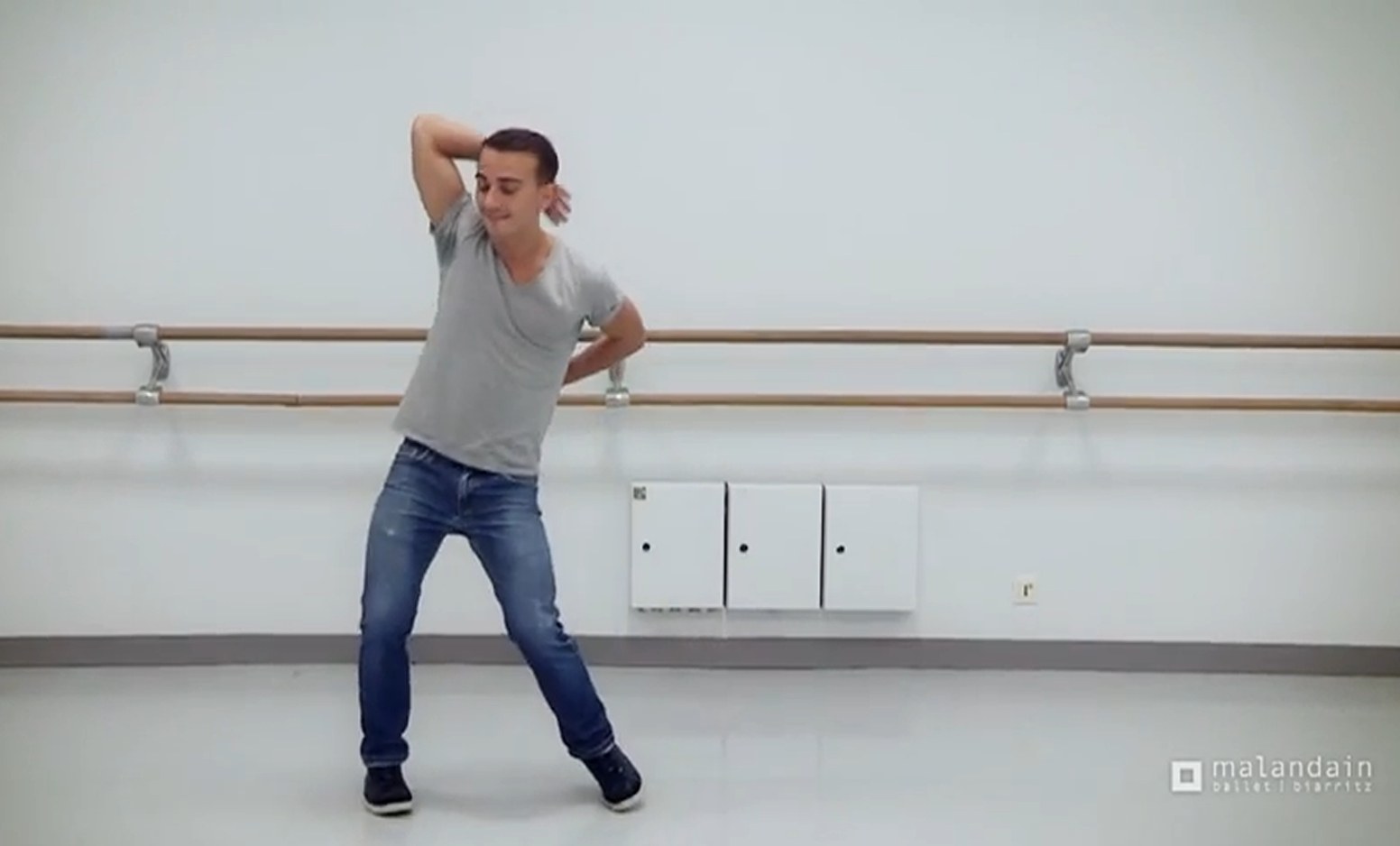 Ballet Biarritz-en dantzaldirako ikas-gida 02