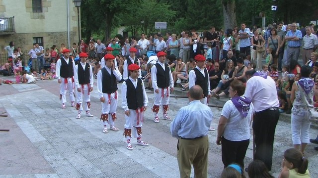 Berriz: Dantzari-dantza 2009 - 06 Ezpata-joko nagusia