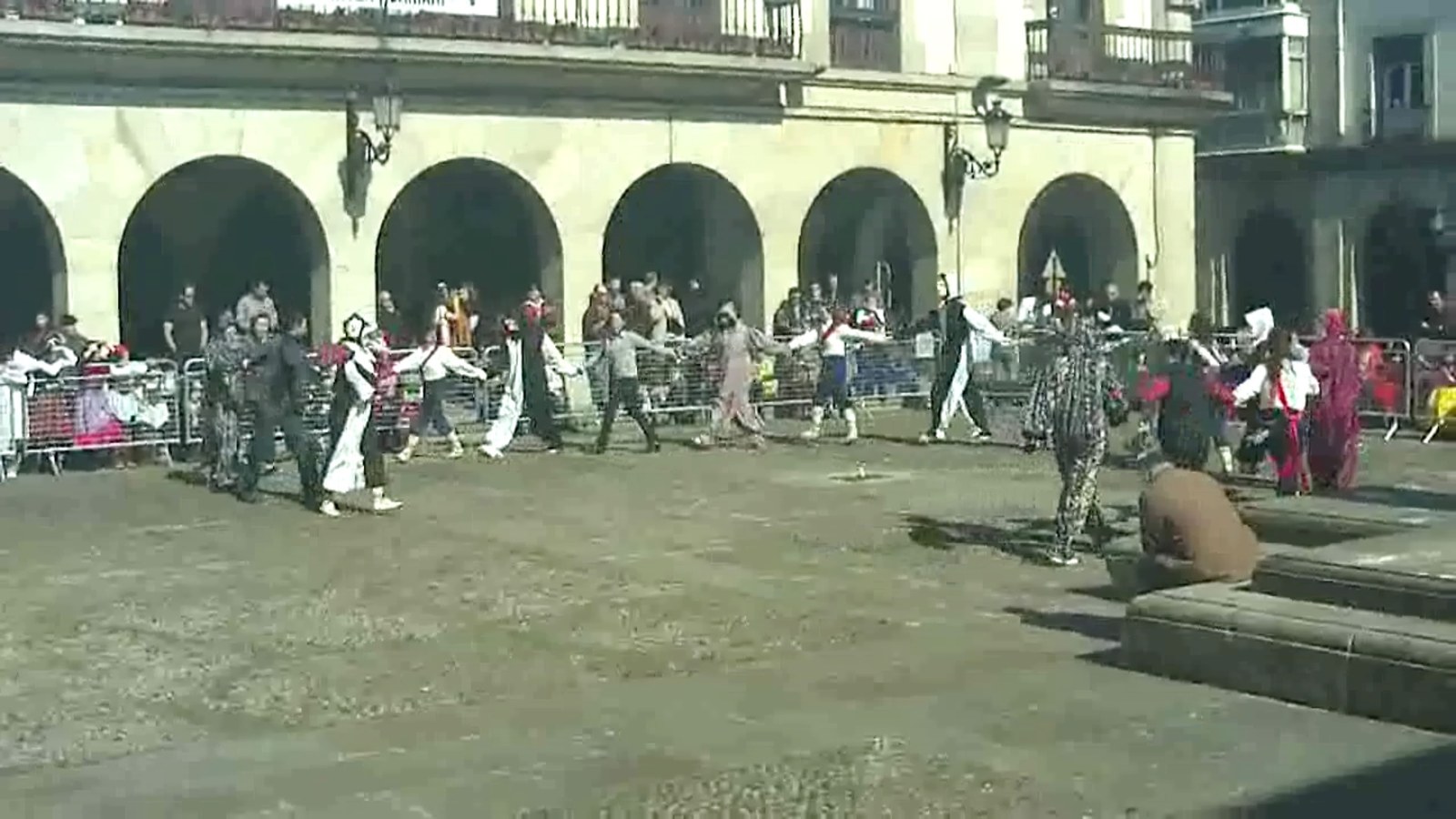 Gernika: Marrauen soka-dantza 2011