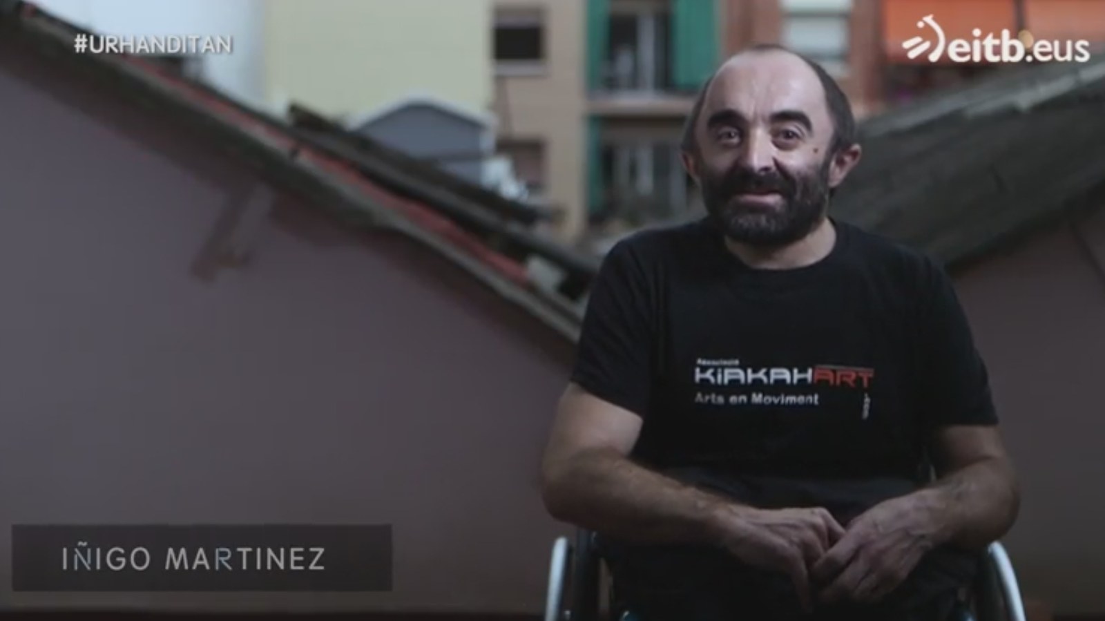 Iñigo Martinez: gurpildun aulkitik dantzara