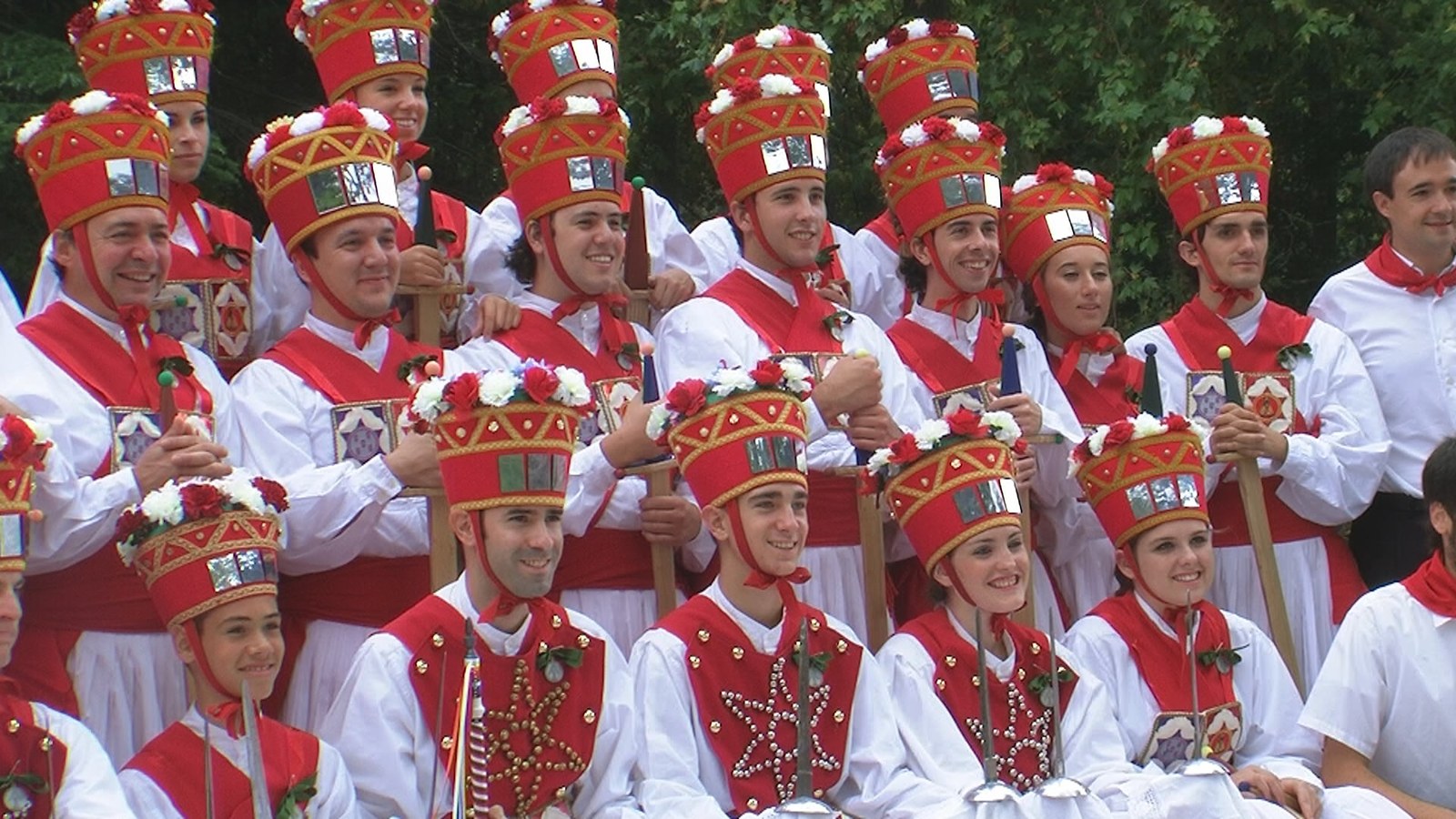 Iruñea: San Fermin Aldapakoa 2013 ezpata-dantza