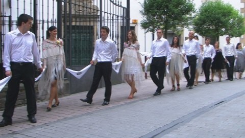 Ordizia: Santaneroen esku-dantza 2009 herriari itzulia