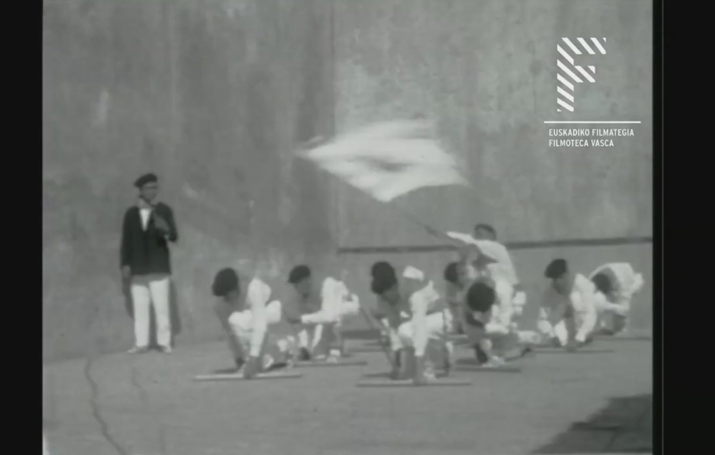 Saturraran: Ezpata-dantza 1927