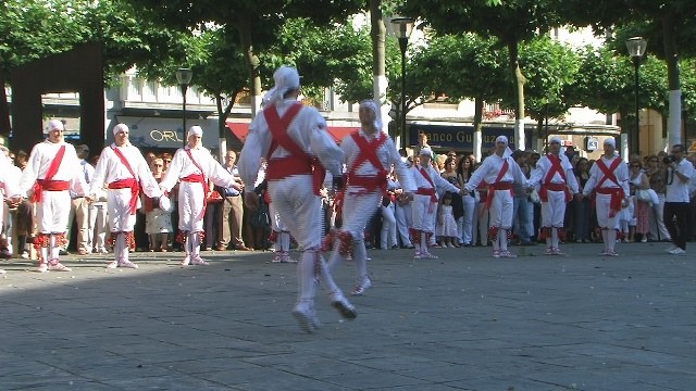 Tolosa: Bordon-dantza 2009 Aurreskua 05