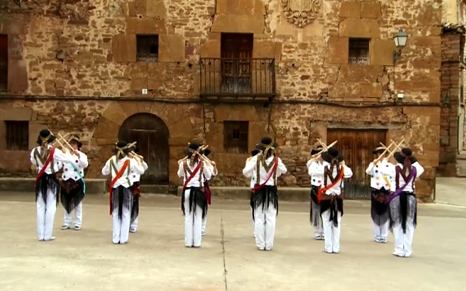 Ventrosa de la Sierra: Cinco lobitos 2011