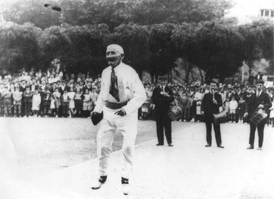 1920_Amuna-Eibarren-I-Ojanguren.jpg 1920_Amuna-Eibarren-I-Ojanguren.jpg