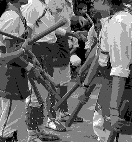 Contents i enganyats: Ball de bastons, Ball de diables, Moros i cristians i les noces de Ramon Berenguer IV Contents i enganyats: Ball de bastons, Ball de diables, Moros i cristians i les noces de Ramon Berenguer IV