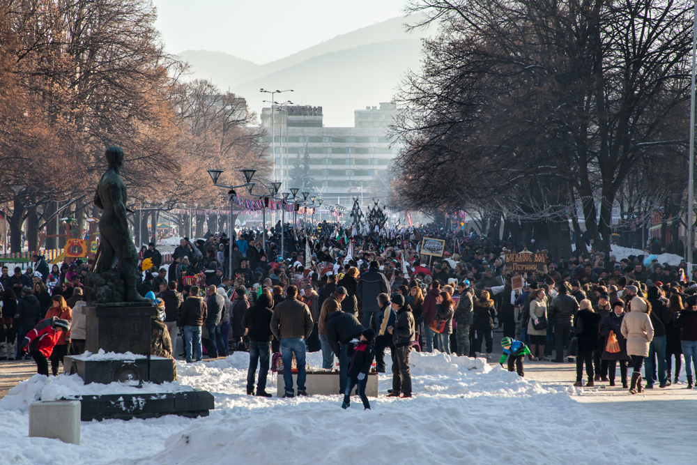 6.944 pertsona izan dira Udaletxeko plazatik, Kraka kalean zehar Strume Ibai ondoraino antolatu den ibilbidea