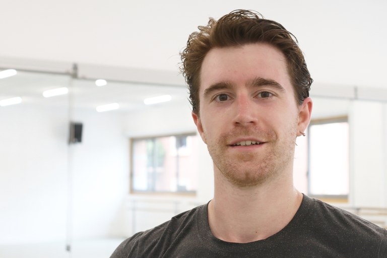 Aitor Arrieta Koka: “Konpainia profesional sendoa osatzeko adinako talentua eta eskarmentua dago Euskal Herrian”