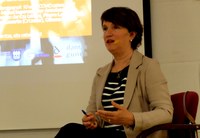 Garbiñe Aizpitarte: "Euskal dantzen ikasketak eta titulazioa behar dira" Garbiñe Aizpitarte: "Euskal dantzen ikasketak eta titulazioa behar dira"
