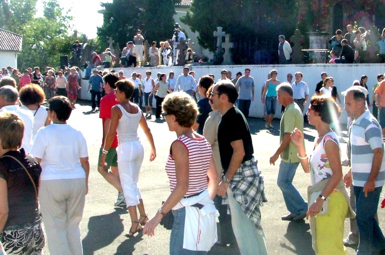 Hitzaldia: Patxi Perez: Mutxiko dantzaldien bilakaera aztergai