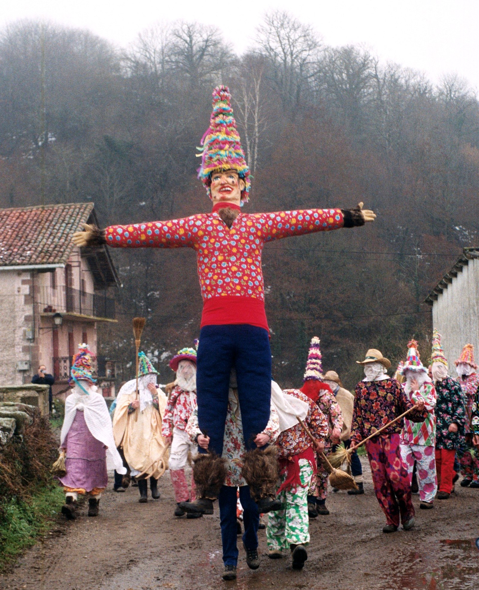 Ikastaroa: Lantzeko zortzikoa aztergai Bizkai Euskal Folklor Elkartearen eskutik