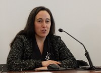 Ixone Aroma: “Garrantzitsua iruditzen zaigu ikastetxean ikasten den hori plazan egitea”