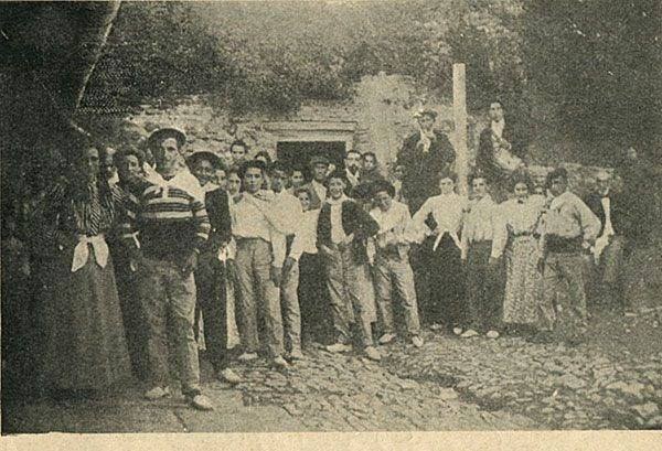 Mintegia: Larrain-dantza, Lizarrako ingurutxoa