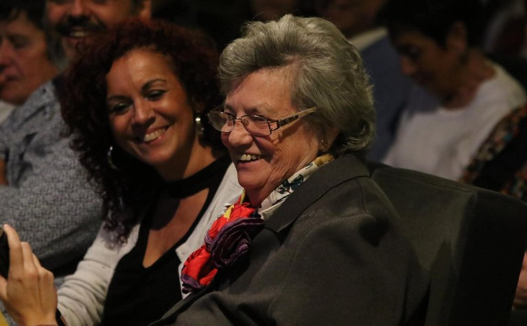 Emakume temati eta nekaezina