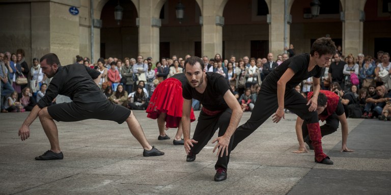 'Gelajauziak' ikuskizun berriaren estreinaldia
