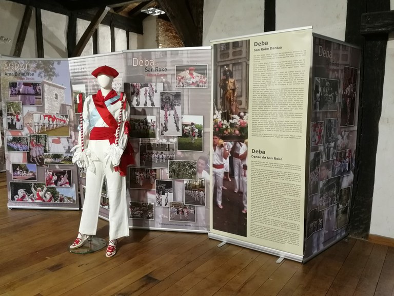 20230912_BeasainEzpatadantzakerakusketaMaritzuli_012.jpg 20230912_BeasainEzpatadantzakerakusketaMaritzuli_012.jpg