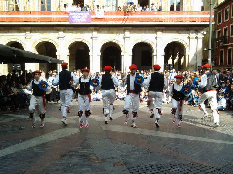 Platillu soñu parekidea