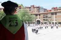 Hauspoa eta txinparta Hauspoa eta txinparta