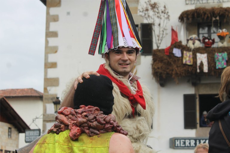 Puska bat (gehiago badakit)