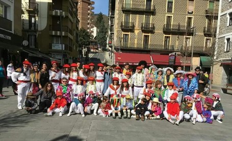 2022ko Beasaingo Inauterietako dantza desfilea