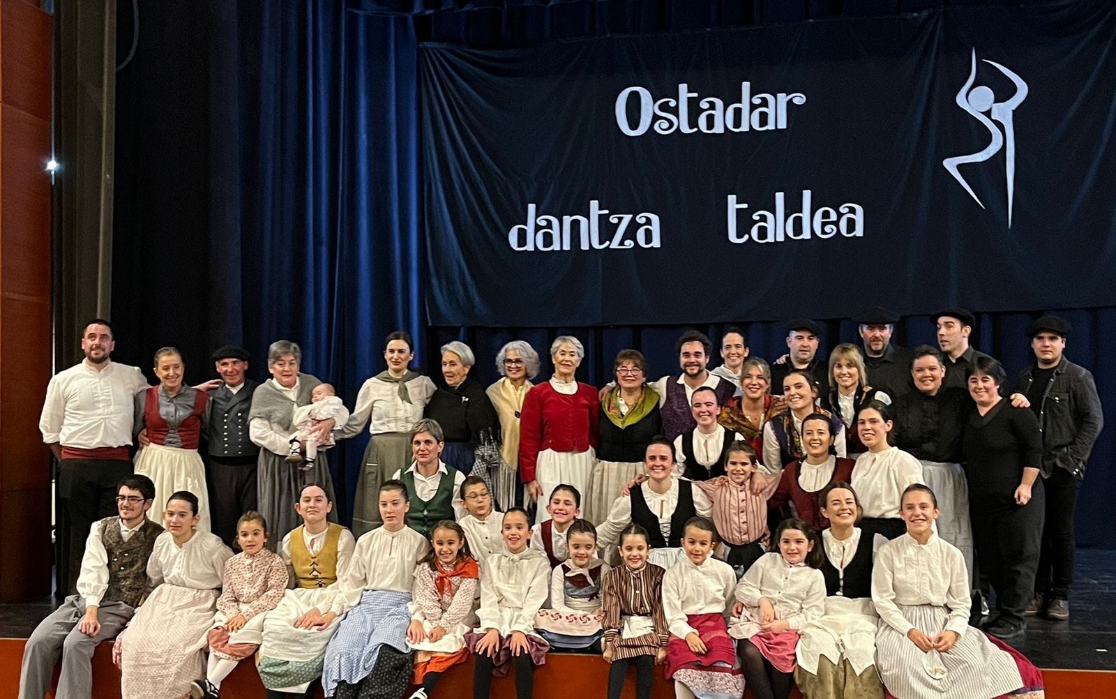 24 orduz dantzan, Maurizia Aldeiturriagaren omenez