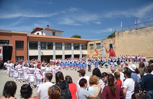 Ekainaren 8an 45. Arabako Dantzarien Eguna ospatuko da Eltziegon Ekainaren 8an 45. Arabako Dantzarien Eguna ospatuko da Eltziegon