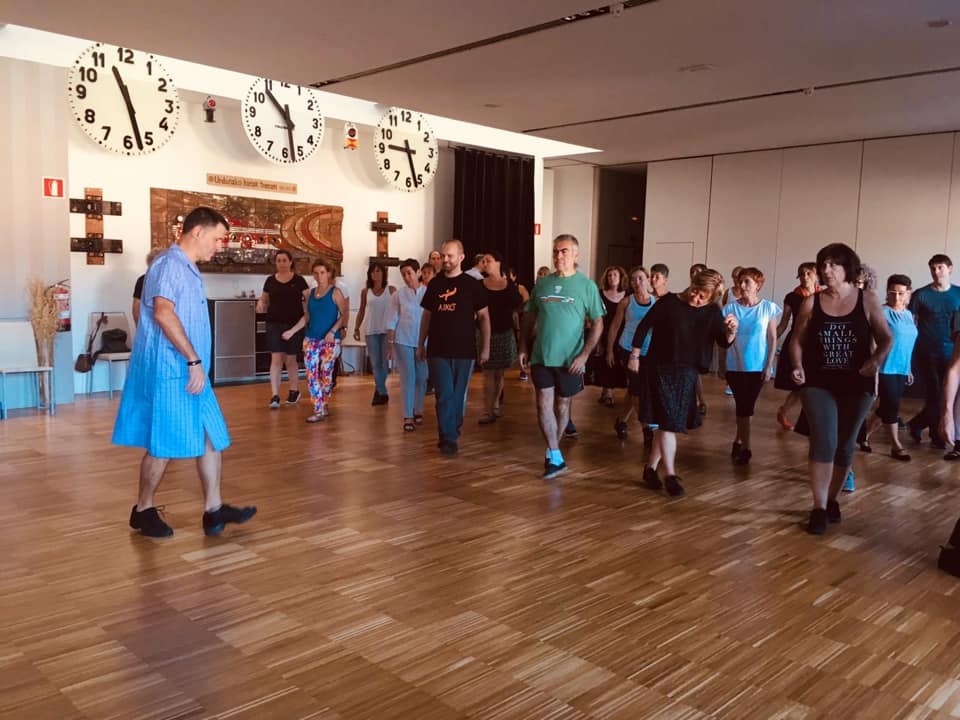 [Bertan behera] AIKO Taldea: Dantza asteburua: Bikoak