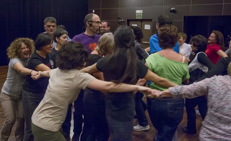 Aiko Taldea: Dantzaldi Ibiltaria Aiko Taldea: Dantzaldi Ibiltaria