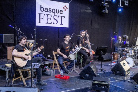 Aiko: erromeri-dantzaldia Basque Fest
