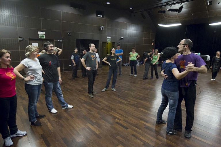 Aiko Taldeak 2016-17 dantza ikastarorako matrikula epea ireki du 