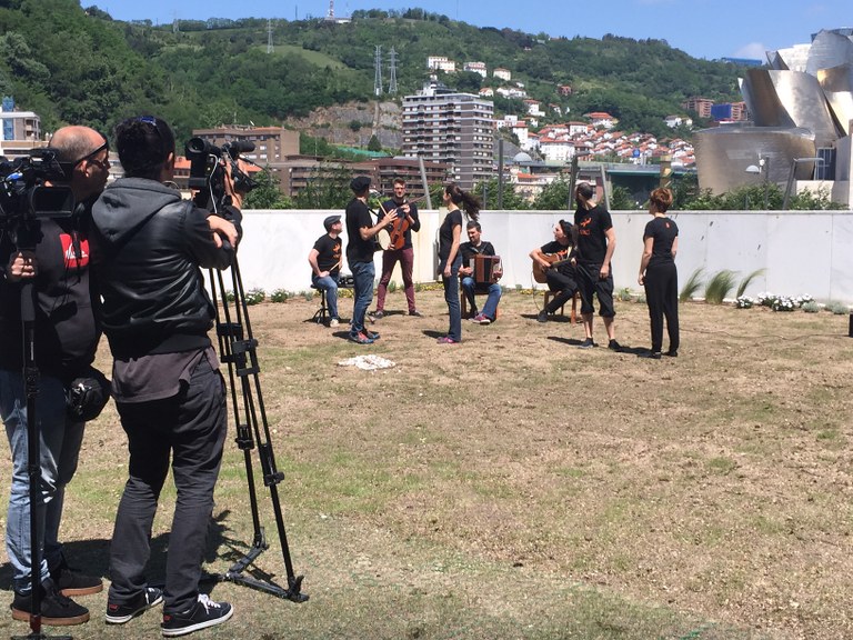 Aiko Taldea, protagonista bihar, ostegunean, TVE-ko 2. kateko 'Rincones Exquisitos' saioan