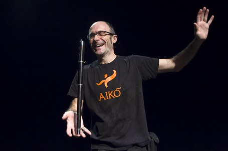 Txistua eta txakolin-dastatzea Basque Fest