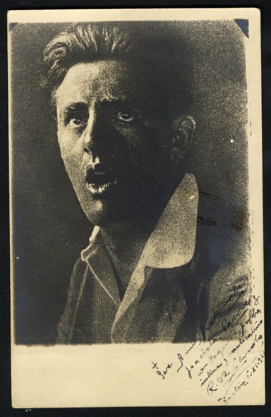 Rambon Laborda gaztetan kantari Rambon Laborda gaztetan kantari