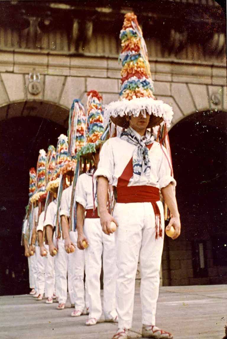 Argia: Arizkungo sagar-dantza Argia: Arizkungo sagar-dantza