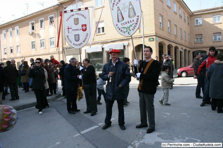 Pdro Miguel Sanchez Egialde Besta Berriko prozesioan Pdro Miguel Sanchez Egialde Besta Berriko prozesioan
