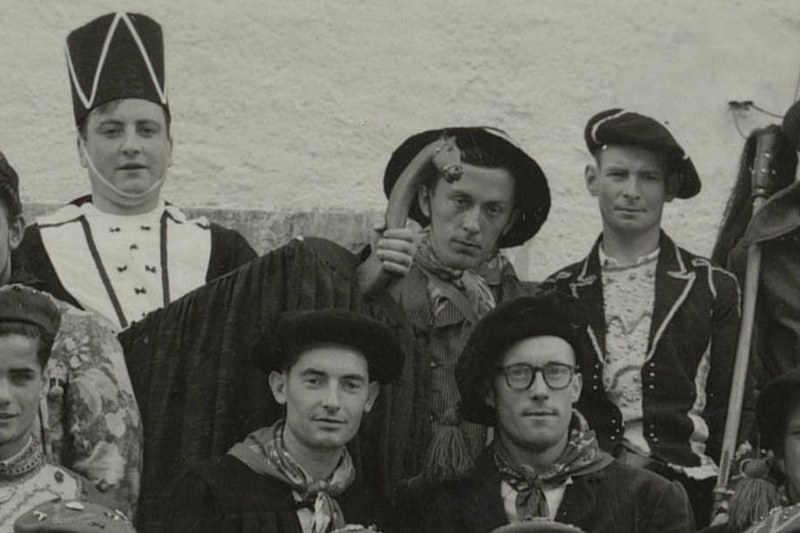 1954_Barkoxeko-maskarada-Zamaltzain-txerrero