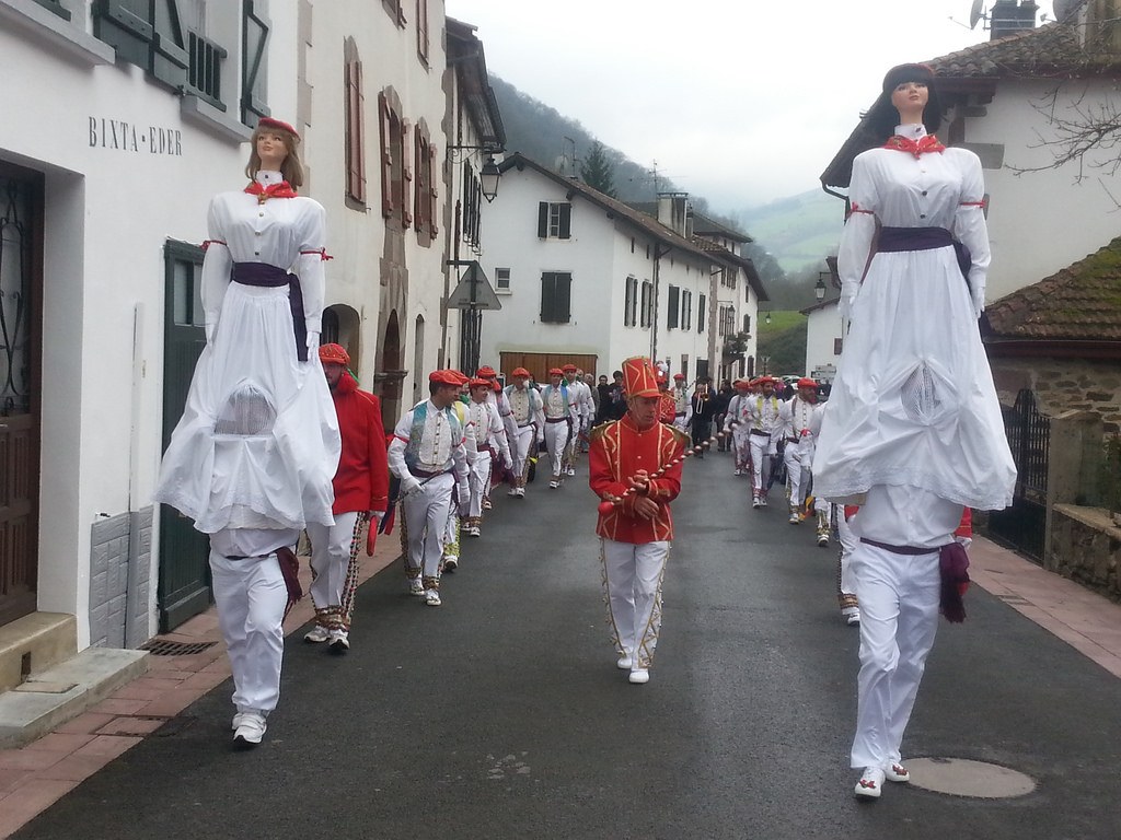 Bolant goiza, Luzaiden