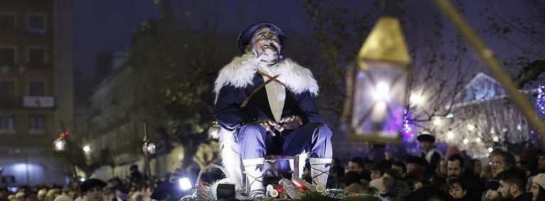 Lotuneak: Okzitaniako inauterietatik San Ferminetara Lotuneak: Okzitaniako inauterietatik San Ferminetara