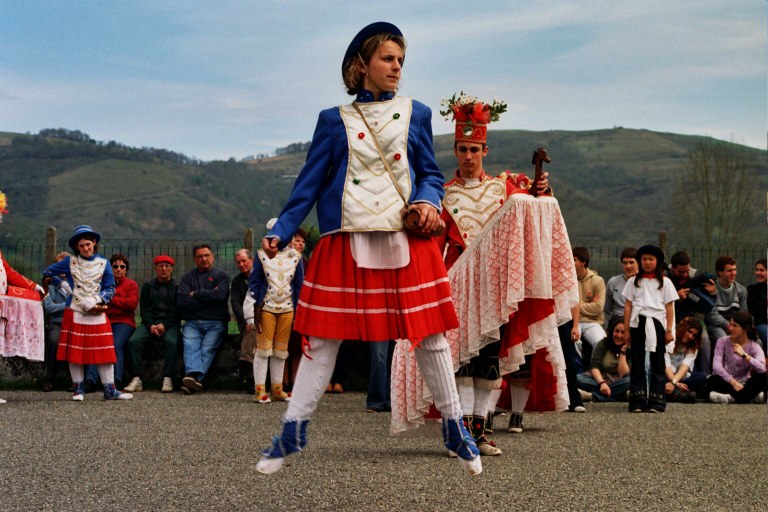 Maskaraden mintzoak 2: dantzaren teknika