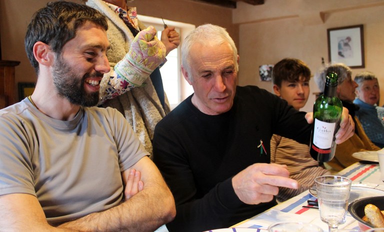 Maskaraden mintzoak 4: Maskaraden B aldea