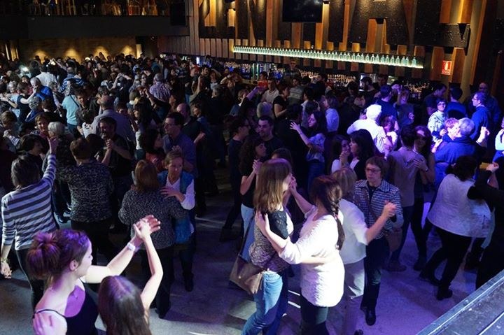 Plazako dantzen sukarra Iruñea aldean