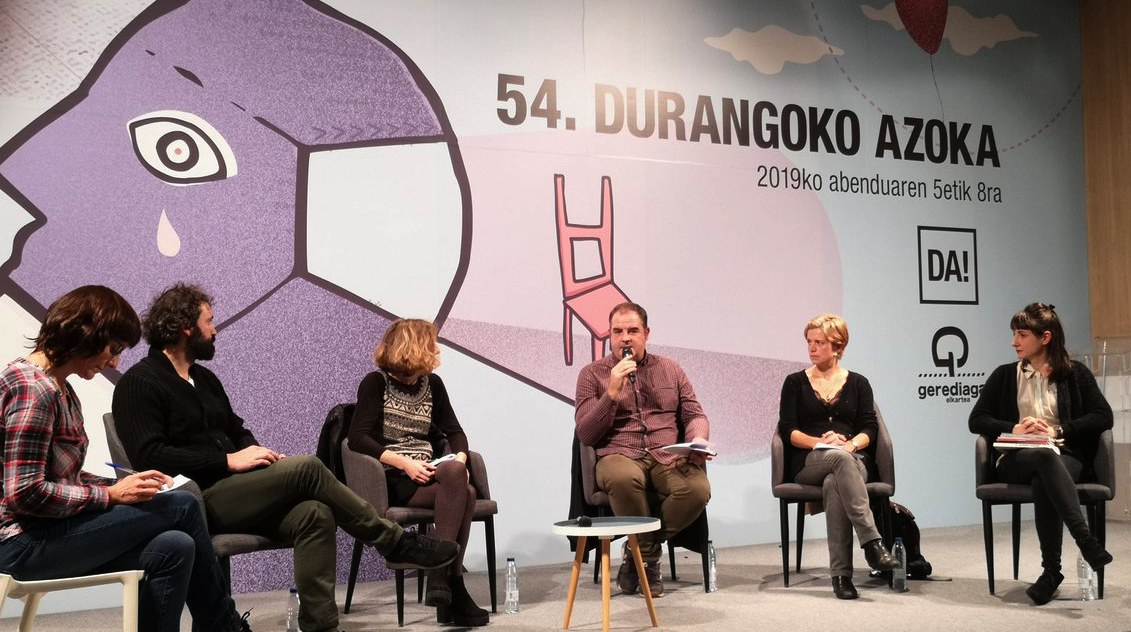 Dokumentazioak sorkuntzan duen garrantziari buruz solasten