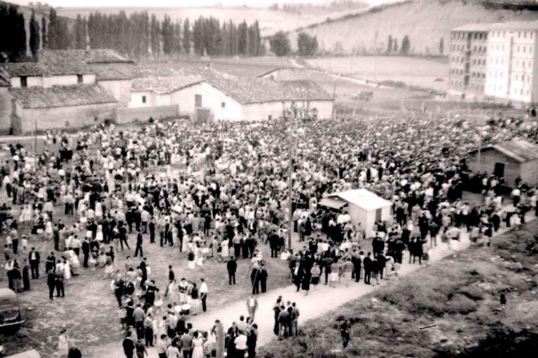 Burlatako dantzaldia. XX. mende erditsuan