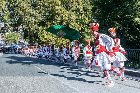 Sanfermin Aldapakoaren ezpata-dantza 2017-02