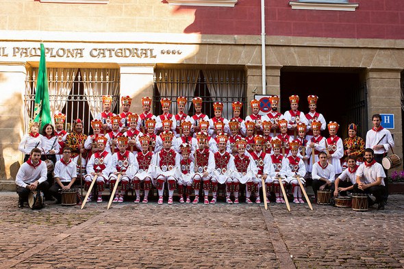 Ezpata-dantza 2015. Taldeko argazkia Ezpata-dantza 2015. Taldeko argazkia