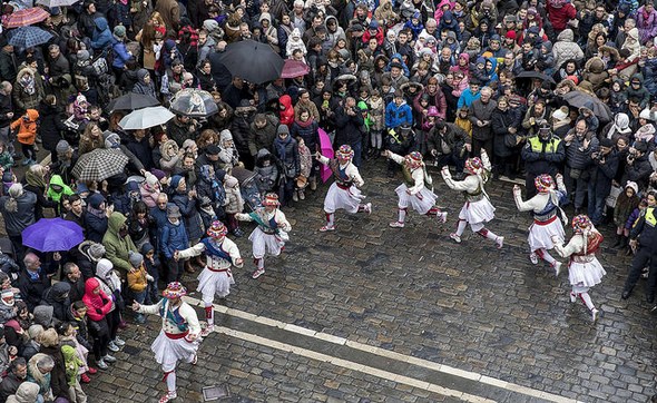 Sansaturnino 2017 - 01