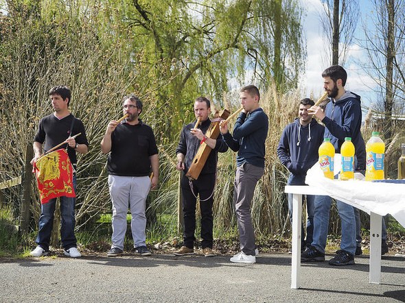 Duguna-Dantzatrük-03 Duguna-Dantzatrük-03