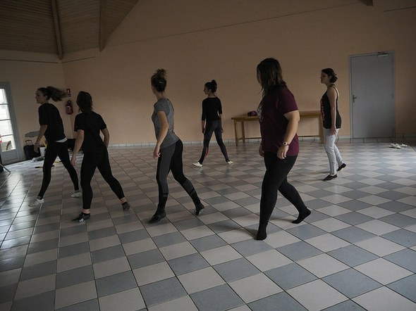 Duguna-Dantzatrük-01 Duguna-Dantzatrük-01