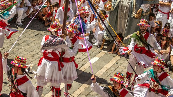 Iruñeko trokeo-dantzak sanferminetan 03